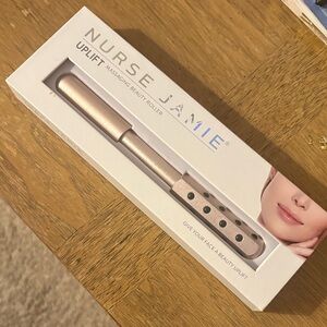 Nurse Jamie Facial Beauty Roller - Rose Gold